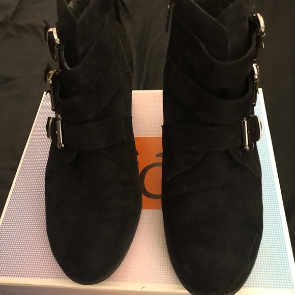 GC Shoes - Black Shoe Wedges